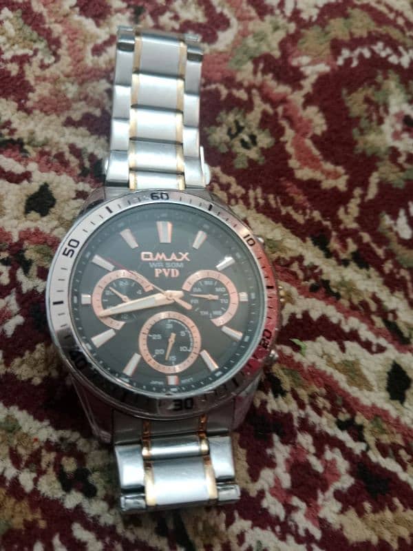 very in good condition and in working watch 0