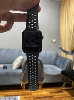 Apple Watch series 5 nike addition new condation 100% battery health