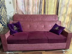 heavy sofa set with table