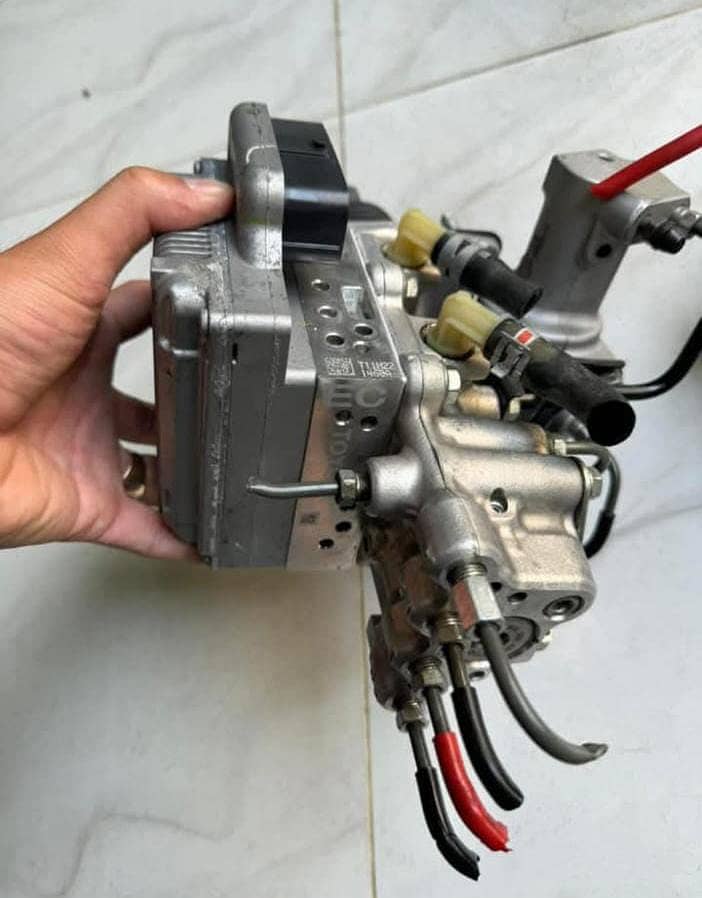 prius Abs unit Axio Abs unit aqua abs unit Alpha abs unit 0