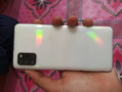 Samsung a31 4 128.