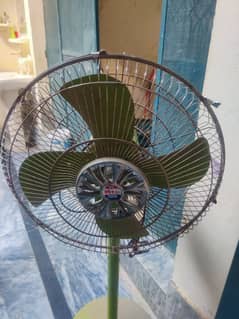 Charging Fan with Battery & Charger