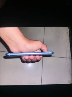 Apple iPhone XR