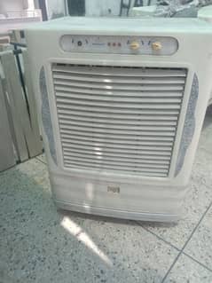 plastic body room cooler