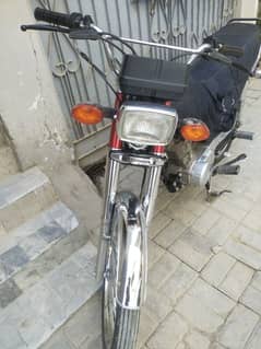 united 125 urgent sale price kam hojai gyee