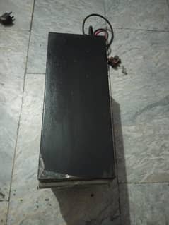 UPS