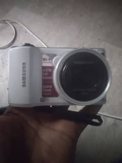 Samsung touch screen camera with WiFi sport