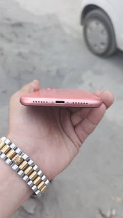 iphone Xr J. V