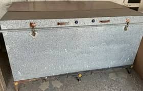 Trunk/ Paiti 6x3x3 feet for sale