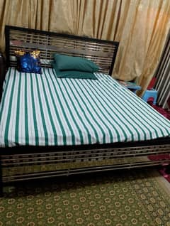 king size bed without matress