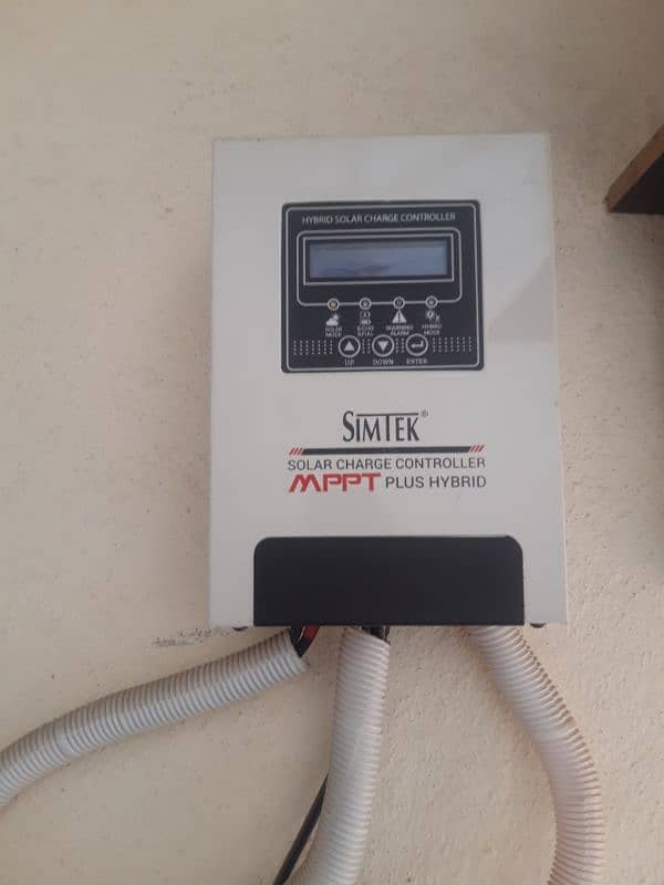 Simtek Mppt Charge Controller 100Amp 0