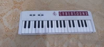 Midi Keyboard used in Mixing Music