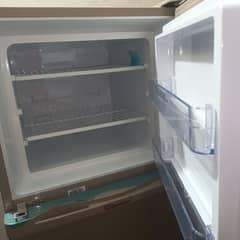 Dawlence Refrigerator