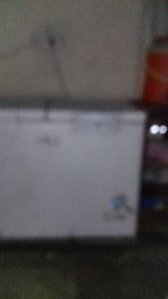 dawlance deep freezer