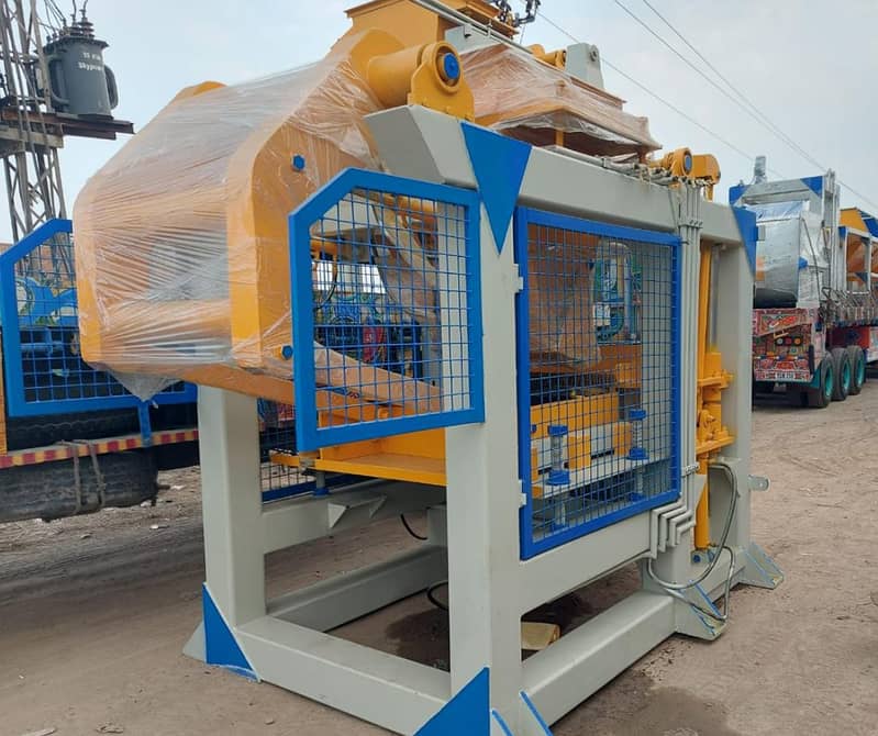 Concrete Block Machine, Paver Block Machine, Tuff tile machine 3