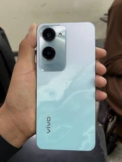 vivo y18 4+4/128 urgent sell