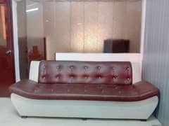 titanic style sofa