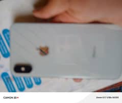 iPhone XS white color