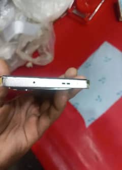 infinix note 40 golden color