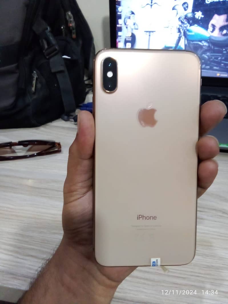 Iphone xs Max 256GB condition 10/9.5 non Approved 6