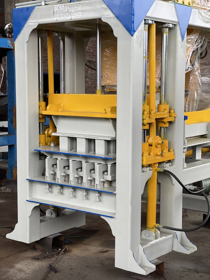 Concrete Block Making Machine | Paver Block Machine | Tufftile machine 3