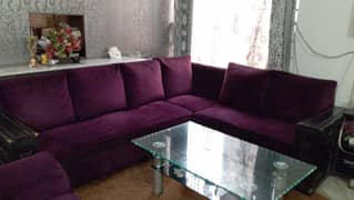 aik set 6 seater or doosra L shape 6 seater hay