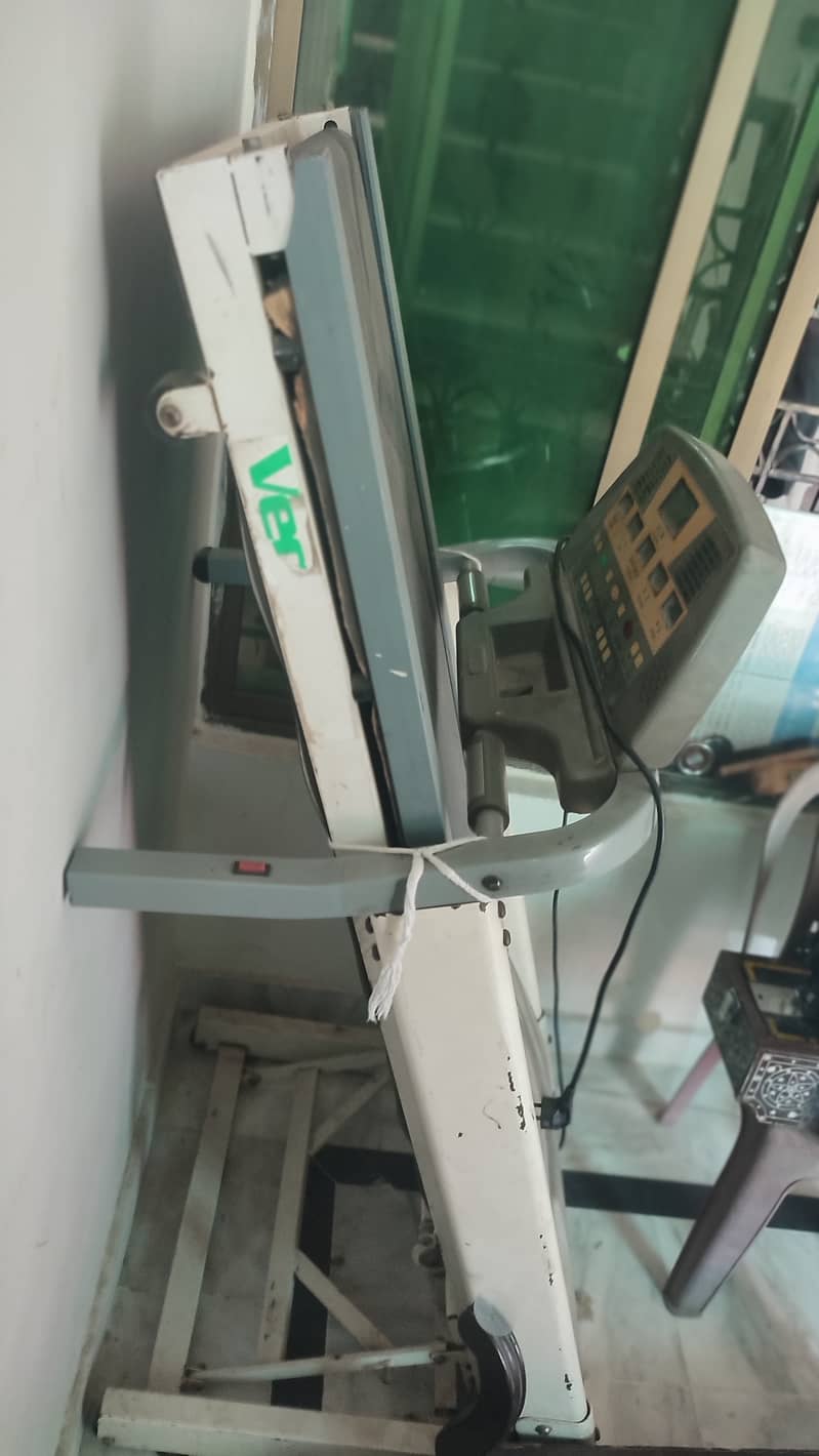 Treadmill /Electronical Treadmill/ Running machine 0
