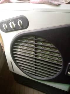 Cooler full size good condition