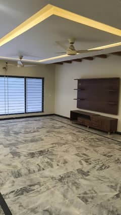 1 Kanal Lower Portion For Rent Available Brand New