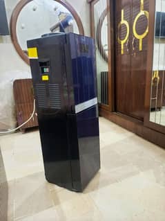 Homage Water Dispenser (Model HWD-081) – Like New | Demand: Rs. 25,000