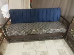 5 seater wood sofa refurnished good quality