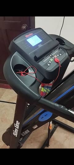Slim Line New Condition Treadmill Auto Incline