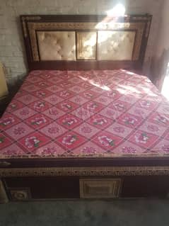 bed & almira & dressing table