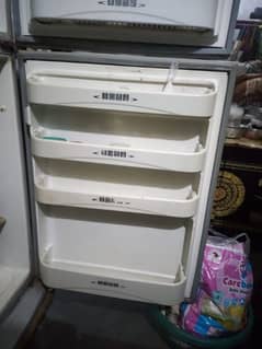 Dawlance fridge medium size 2 door