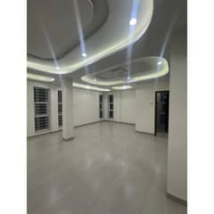 Brand New commercial building for sale Class 3