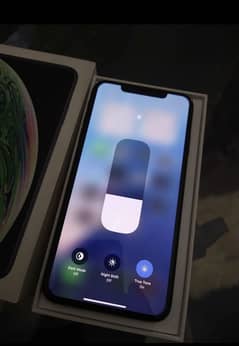 iPhone Xs
