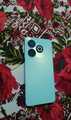 Infinix Smart 8 64+3+3