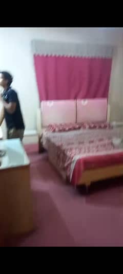 400SQURE YARDS SINGLE STORY MAINTAIN HOUSE AVAILABLE FOR SALE