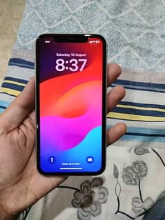 iPhone XR 64 gb