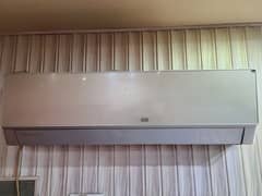 1 ton gree split air conditioner