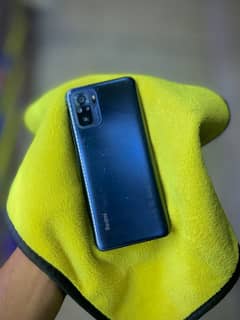 Redmi Note 10 - 4/128 GB Memory - With Box and Original Charger