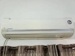 Dawlance 1.5ton Split AC, Working Perfectly