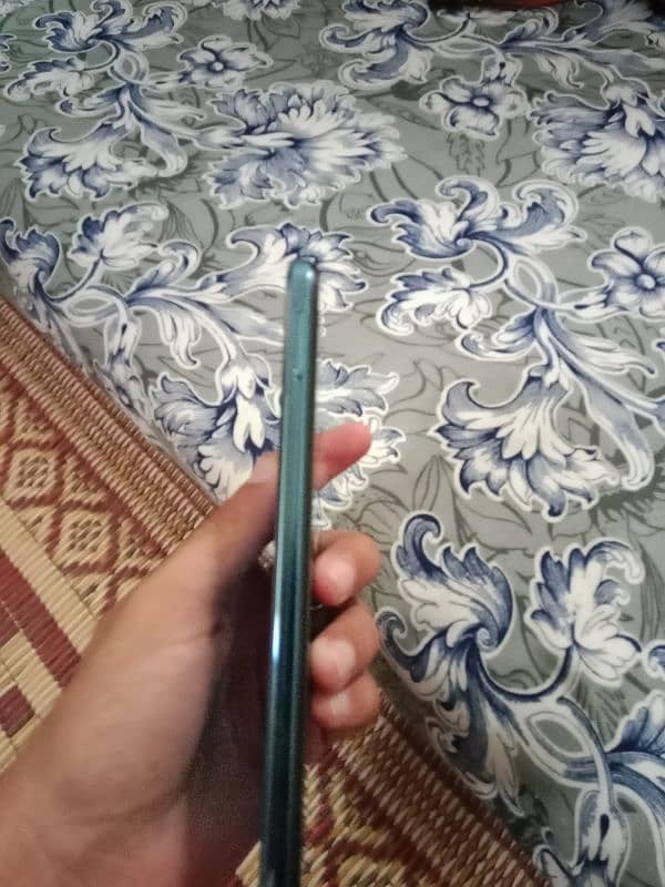 Tecno Spark 10C 4+4/128 with box 4