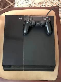 Ps4 fat with original controller with fifa 24 game