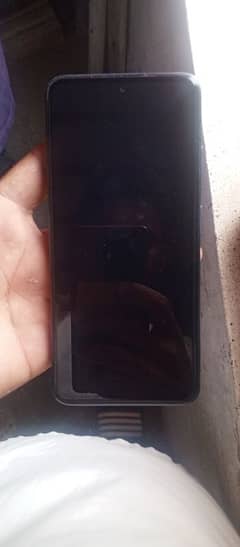 non pta 8+4gb 256ram