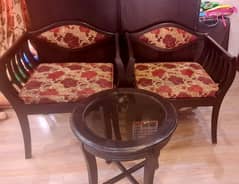 Room Chairs and coffee table