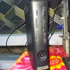 Xbox 360 with 500 games 10 by 10 condition