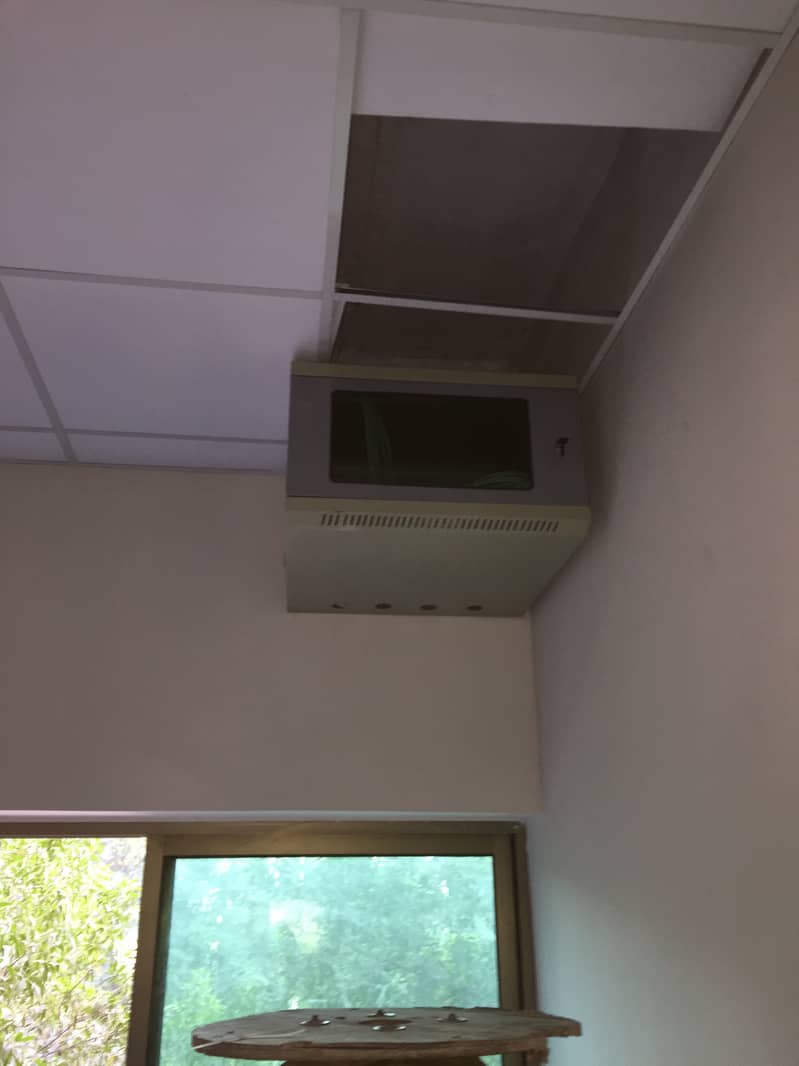 IT Networking / CCTV / Audio/Vidio intercoms/Projectors/Wifi Bridging 8