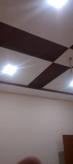 4 Marla double stories house fir rent with out gas At Nazir park