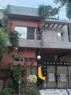 5 Marla Beautiful Lower Portion with Gas For Rent